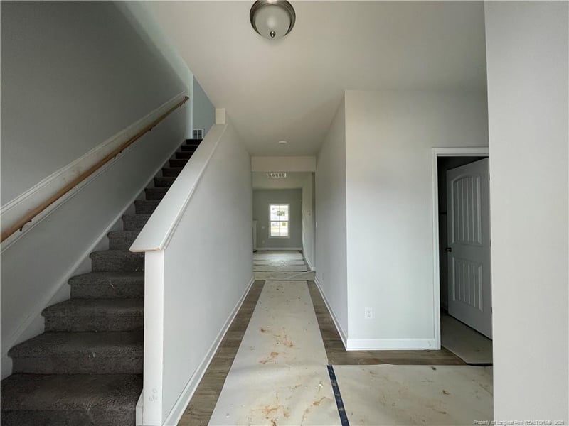 1727 Man O War Dr, Hope Mills, NC 28348