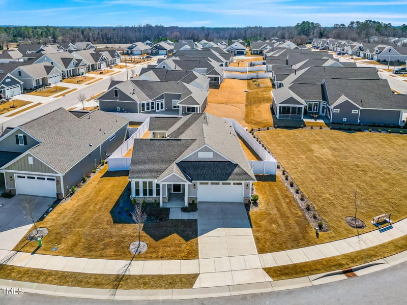 1727 Pinecliff Ct, Fuquay Varina, NC 27526