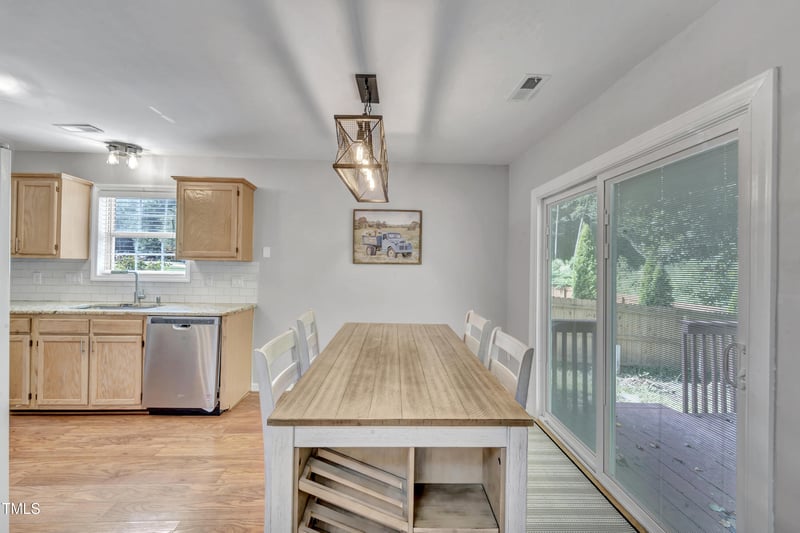 1728 Balfour Downs Cir, Fuquay Varina, NC 27526