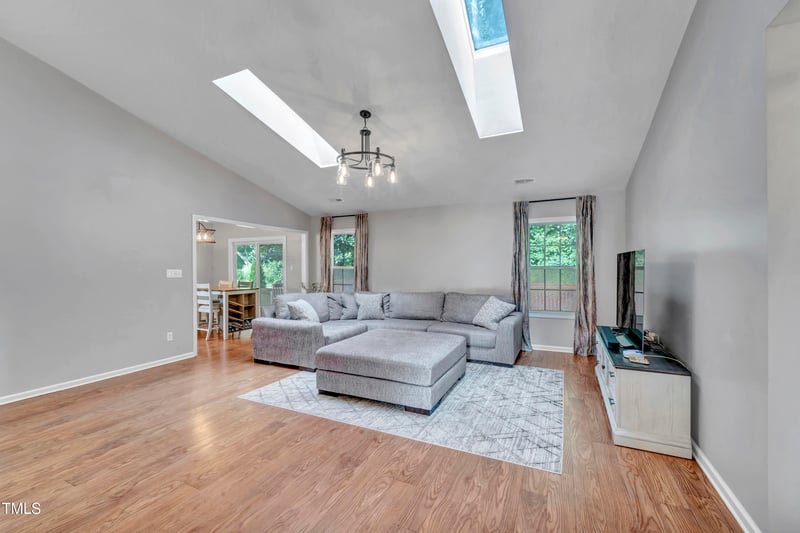 1728 Balfour Downs Cir, Fuquay Varina, NC 27526