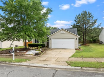 1728 Honey Springs Ave, Fuquay Varina, NC 27526