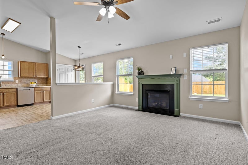 1728 Honey Springs Ave, Fuquay Varina, NC 27526