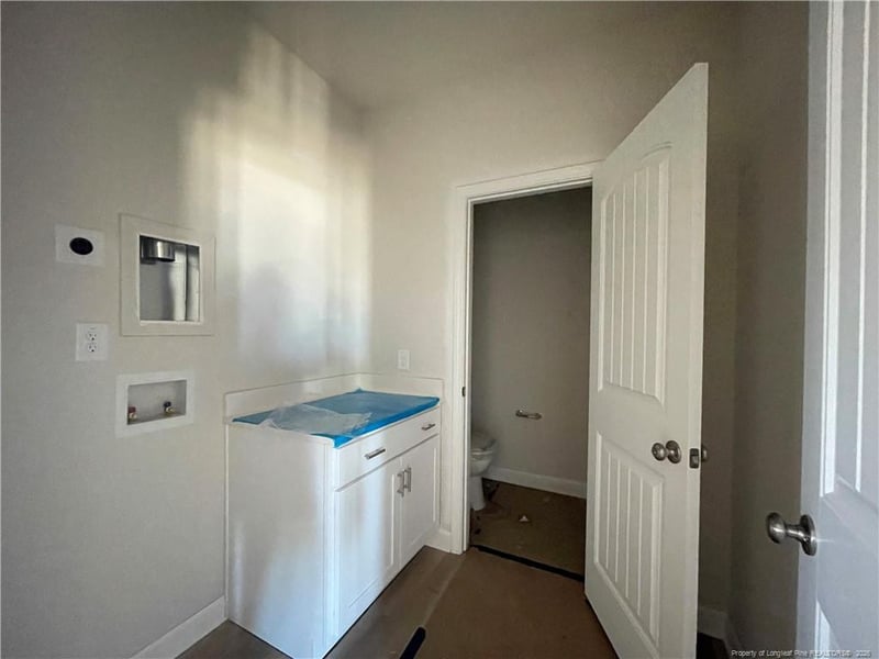 1728 Man O War Dr, Hope Mills, NC 28348