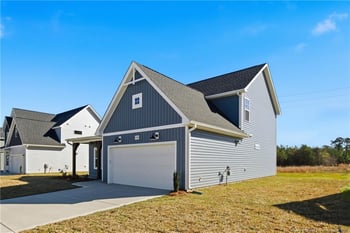 1728 Man O War Dr, Hope Mills, NC 28348