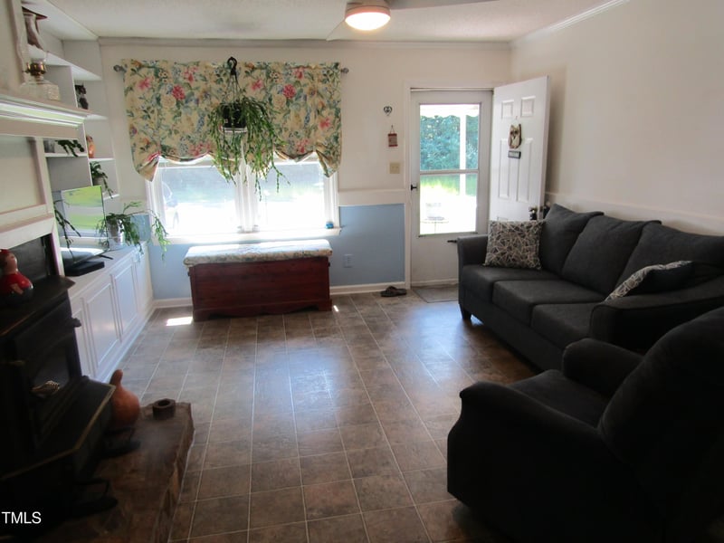 1728 Payne Rd, Graham, NC 27253