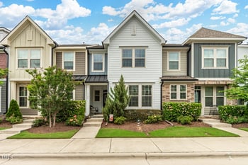 1728 Shady Oaks Dr, Wendell, NC 27591