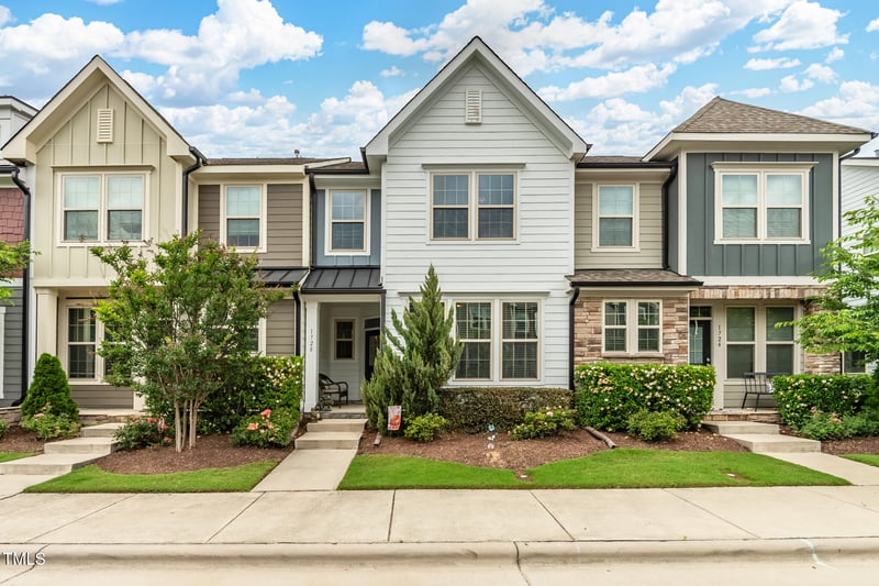 1728 Shady Oaks Dr, Wendell, NC 27591