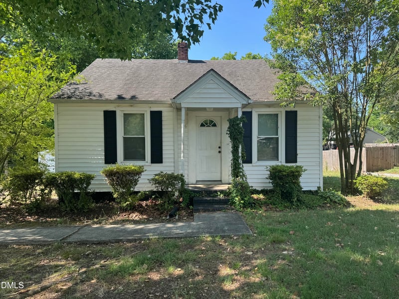 1728 Sharpe Rd, Burlington, NC 27217