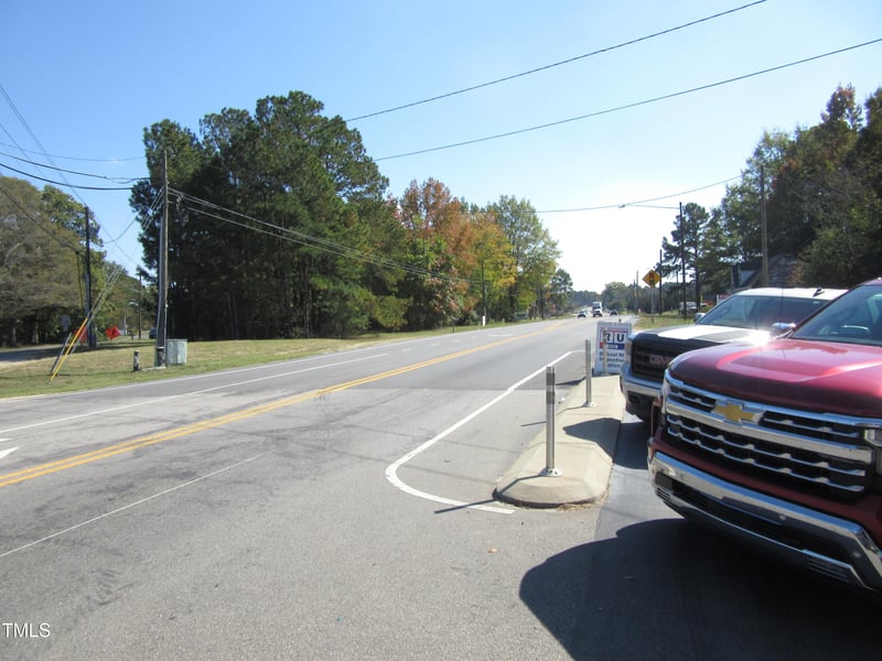 1729 N Arendell Ave, Zebulon, NC 27597
