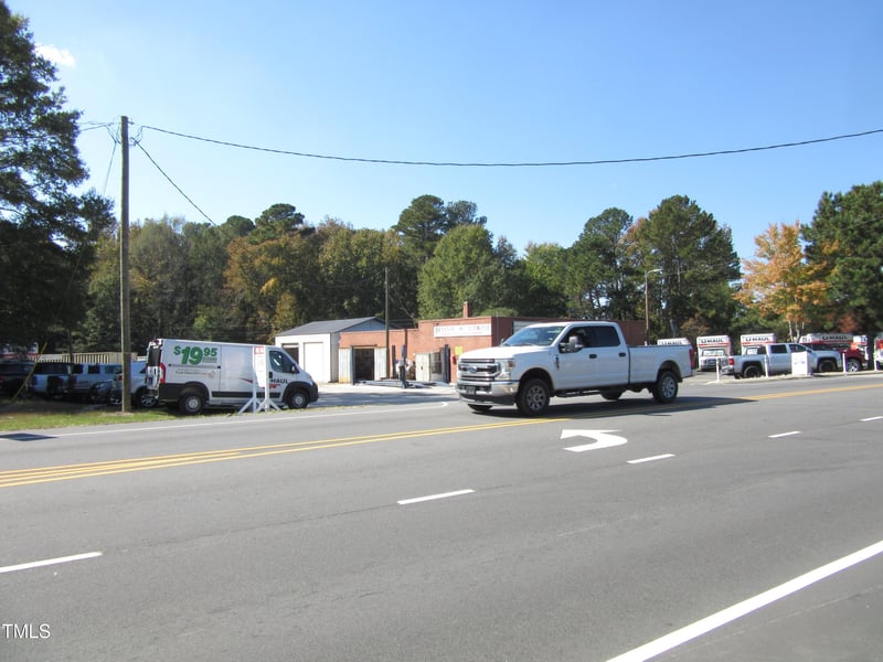 1729 N Arendell Ave, Zebulon, NC 27597