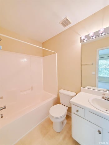 1729 Grace Brook Rd, Raleigh, NC 27609