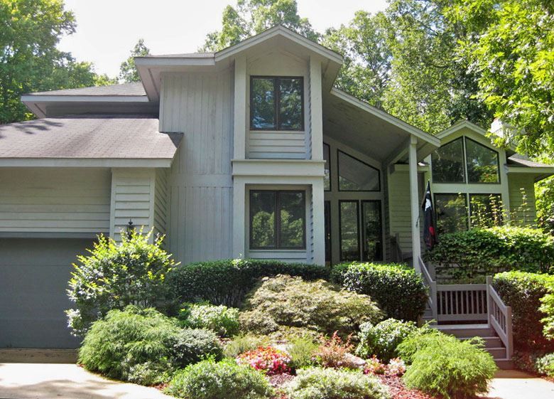 1729 Leigh Dr, Raleigh, NC 27603