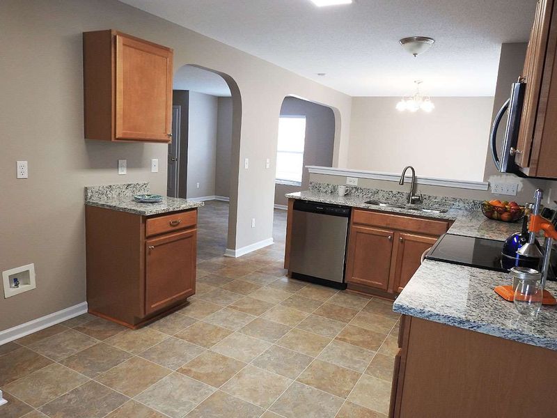 173 Brookhaven Dr, Clayton, NC 27527
