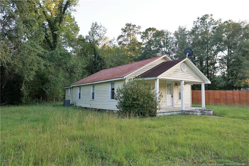 173 Brooklyn Cir, Hope Mills, NC 28348