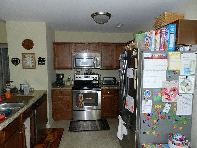 173 Cherryhill Dr, Four Oaks, NC 27524