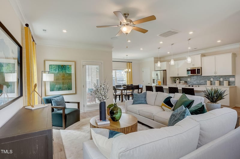 173 Courtside Dr, Dunn, NC 28334