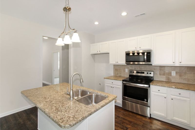 173 Highmeadow Ln, Clayton, NC 27520