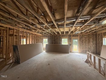 173 Jones Creek Ln, Lillington, NC 27546