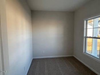 173 Jones Creek Ln, Lillington, NC 27546