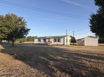 173 Lewis Iley Tew, Dunn, NC 28334