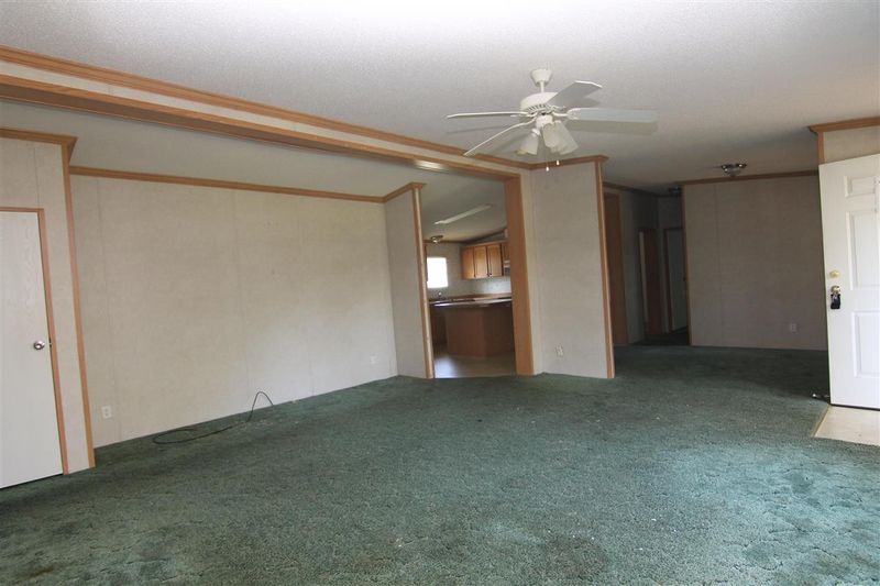 173 Raeford Rd, Angier, NC 27501