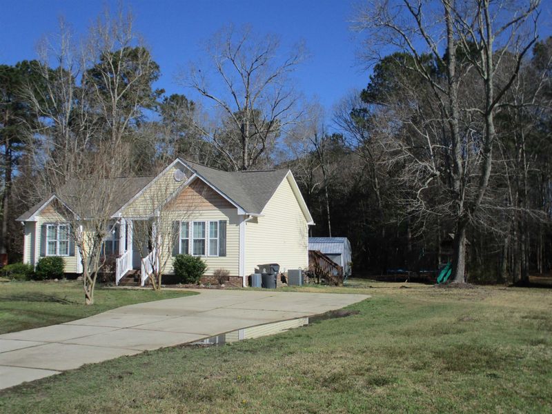 173 Tangueray Dr, Smithfield, NC 27577
