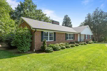 1732 Edgewood Ave, Burlington, NC 27215