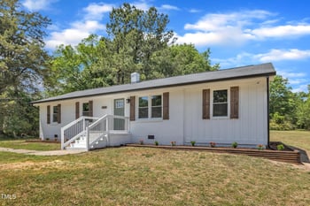 1732 Green Pace Rd, Zebulon, NC 27597