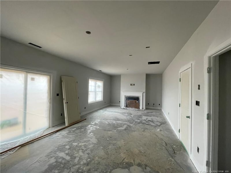 1732 Man O War Dr, Hope Mills, NC 28348