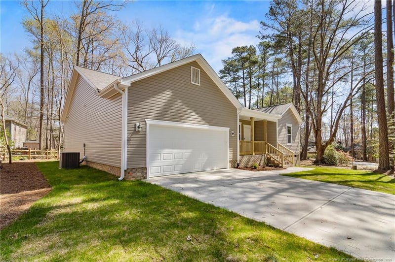 1732 Margarita Ln, Sanford, NC 27332