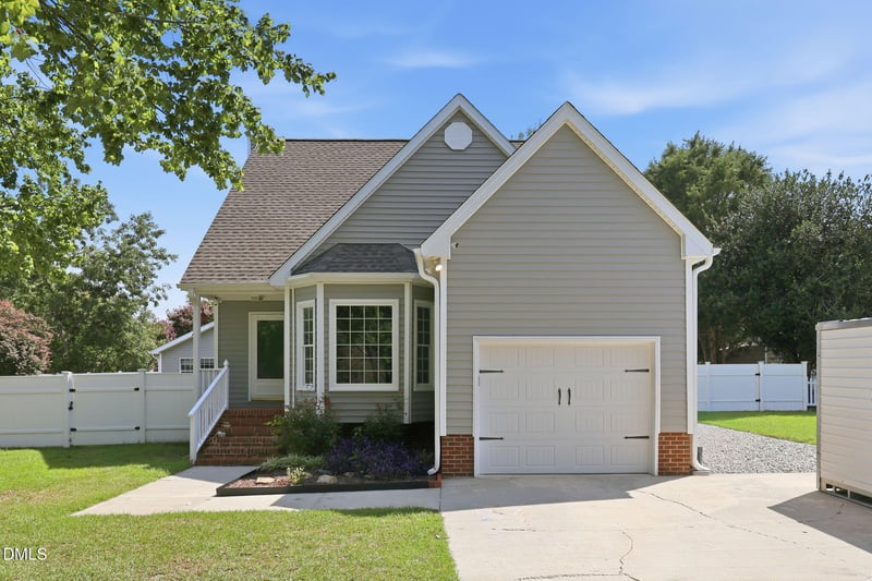 1732 Quail Grove St, Willow Springs, NC 27592