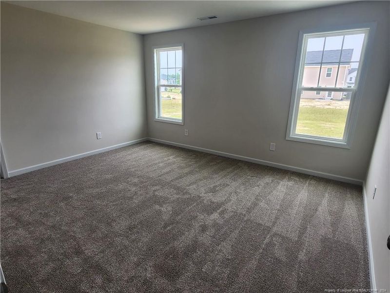 1732 Ragsdale Rd, Hope Mills, NC 28348
