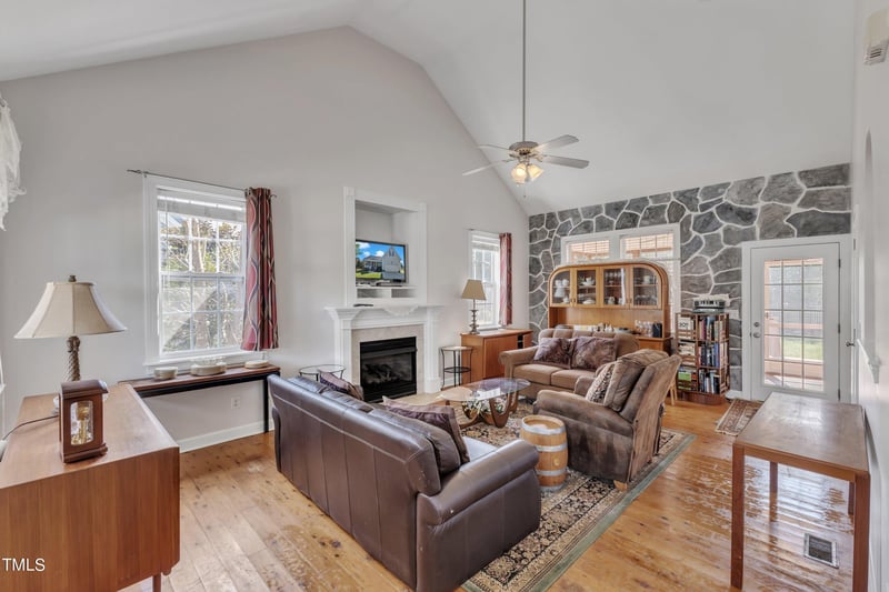 1732 Shell Cracker Dr, Willow Springs, NC 27592