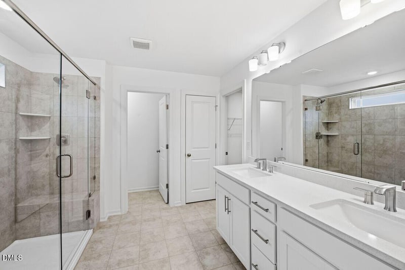 1733 Clydner Dr, Apex, NC 27523