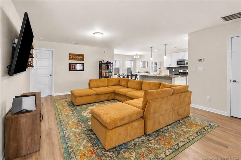 1733 Ramsdale Rd, Hope Mills, NC 28348