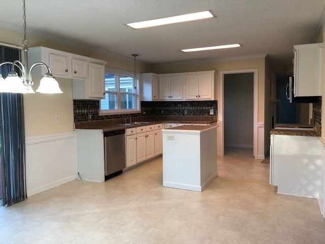 1733 Whitley Rd, Middlesex, NC 27557