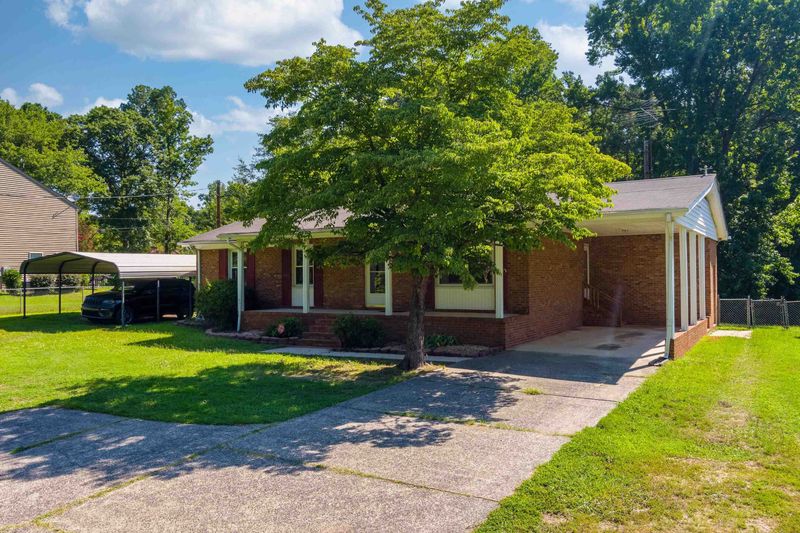 1734 Fletchers Chapel Rd, Durham, NC 27703