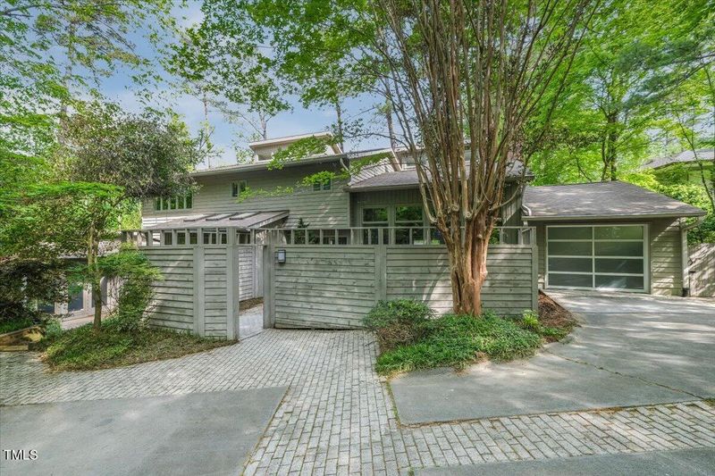 1734 Tisdale St, Durham, NC 27705