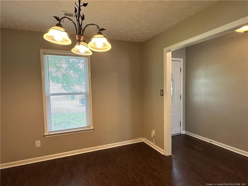 1734 Winnabow Dr, Fayetteville, NC 28304