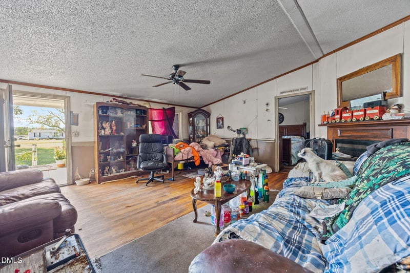 1735 Old Stage Rd, Erwin, NC 28339