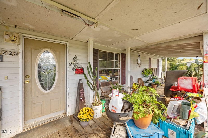 1735 Old Stage Rd, Erwin, NC 28339