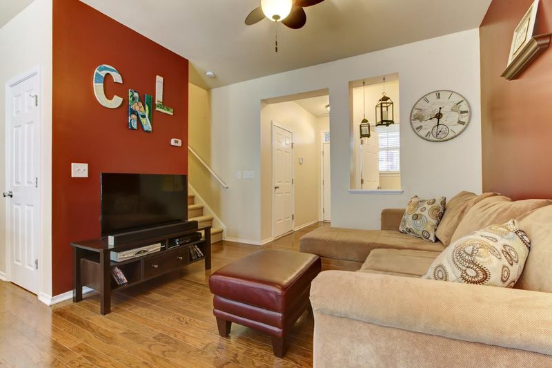 1735 Whirlaway Ct, Cary, NC 27511