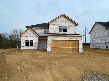 1736 Man O War Dr, Hope Mills, NC 28348