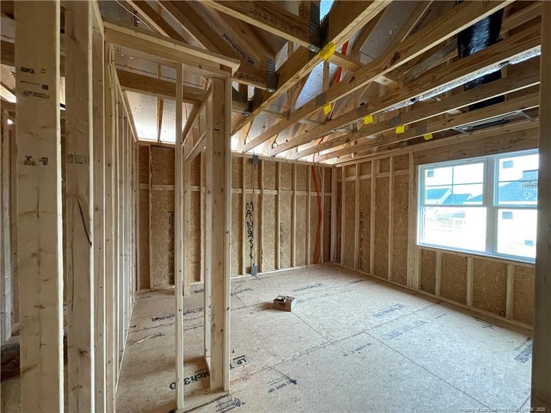 1736 Man O War Dr, Hope Mills, NC 28348