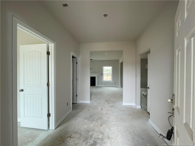 1736 Man O War Dr, Hope Mills, NC 28348