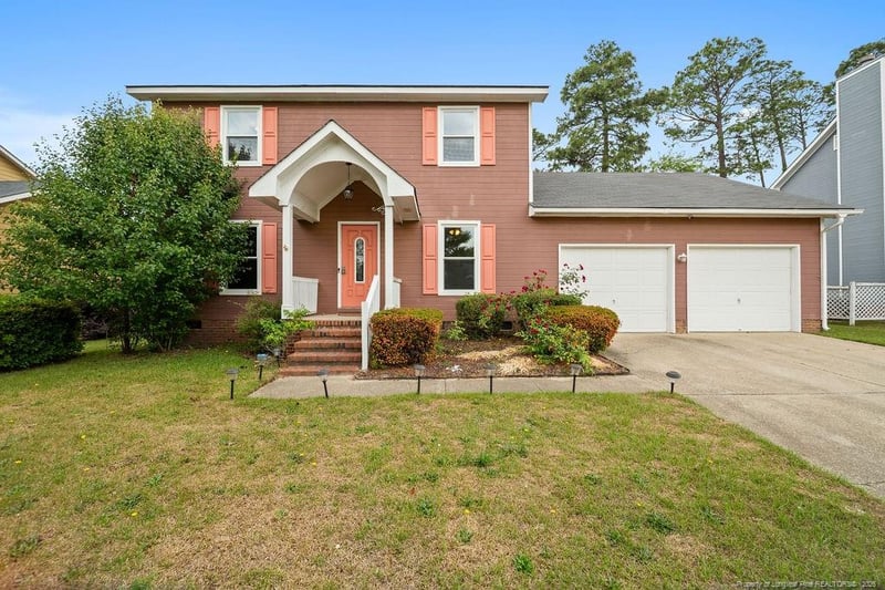 1738 Calista Cir, Fayetteville, NC 28304