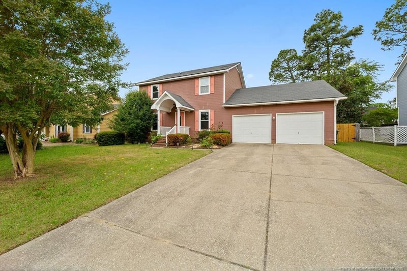 1738 Calista Cir, Fayetteville, NC 28304