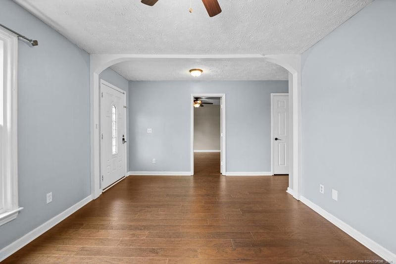 1738 Calista Cir, Fayetteville, NC 28304