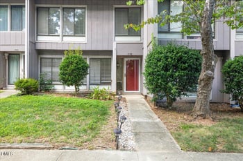 1738 Quail Ridge Rd, Raleigh, NC 27609