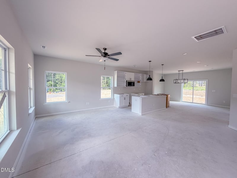 174 Eagle Rock Dr, Lillington, NC 27546